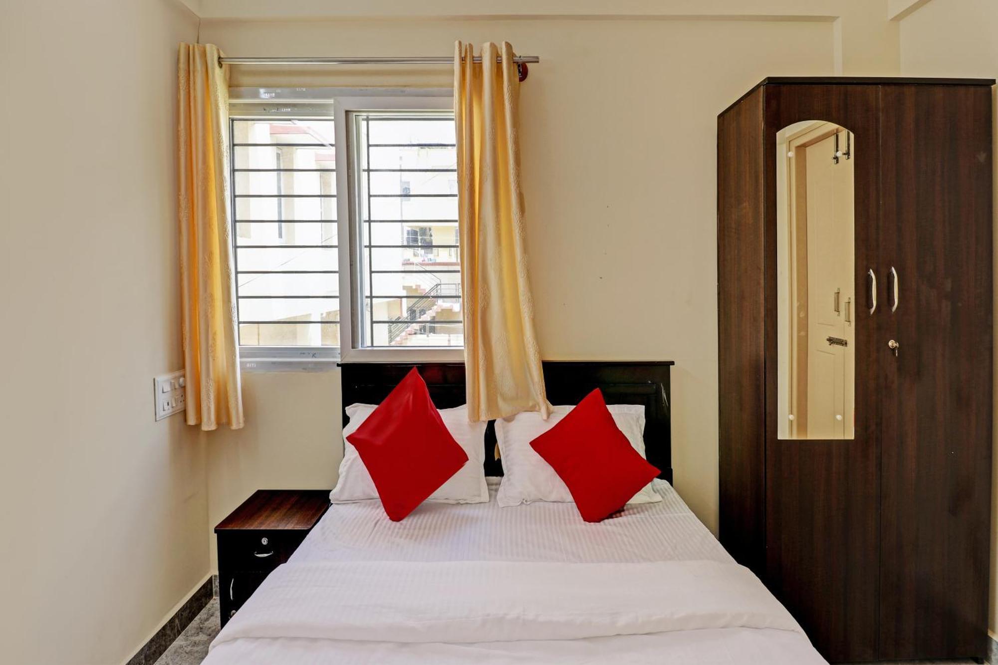 Oyo Flagship 81483 Manyatha Inn Service Apartment بنغالور المظهر الخارجي الصورة